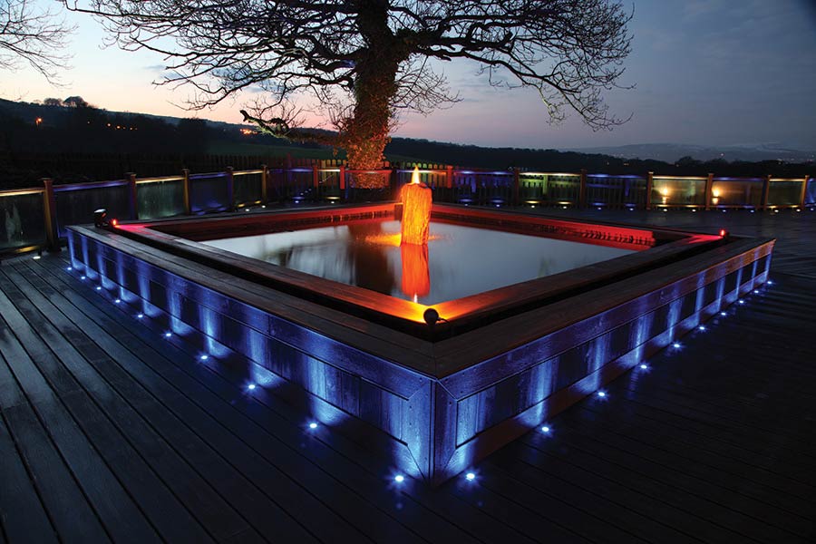 Spotlight used around composite decking water feature