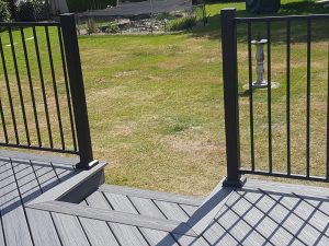 Trex composite decking with railing and steps
