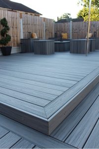 Seating area and deck using Trex Island Mist