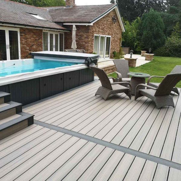 Trex Enhance® Decking in Rocky Harbor and Calm Water Installed by: JR Tolley